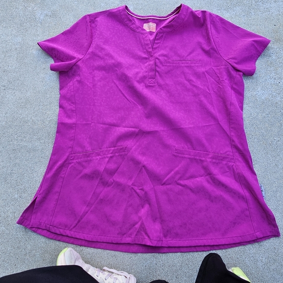 Ava Therese scrub set - Picture 2 of 7